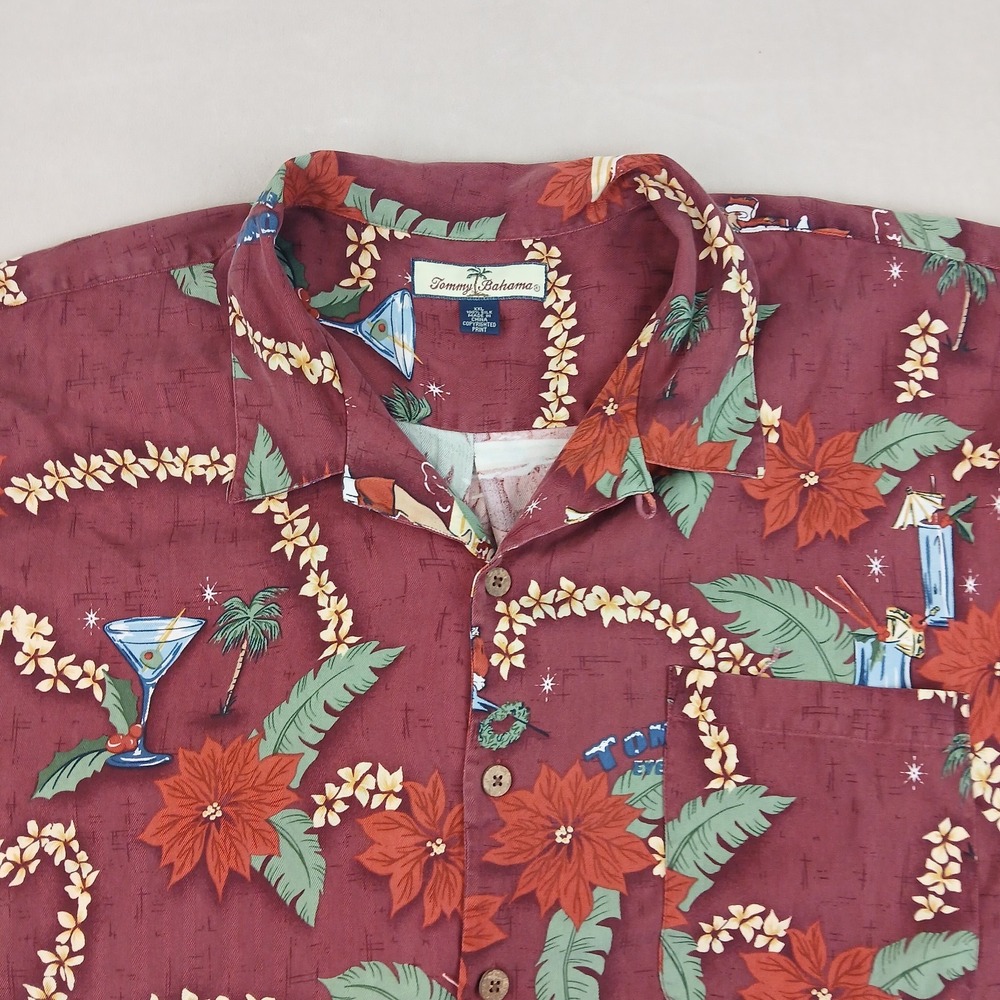 VTG Tommy Bahama XXL Mens Shirt Hawaiian Camp 2002 Christmas Hula 28x32